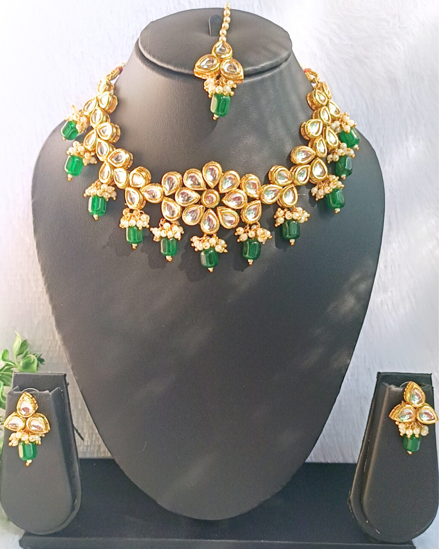 Green Beads Kundan Necklace